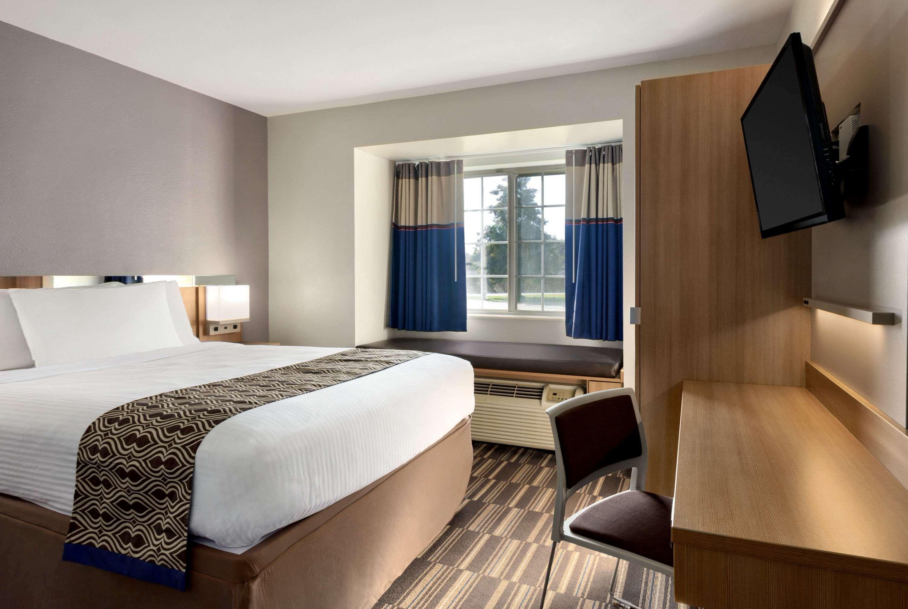 Microtel Inn & Suites Baton Rouge Ngoại thất bức ảnh