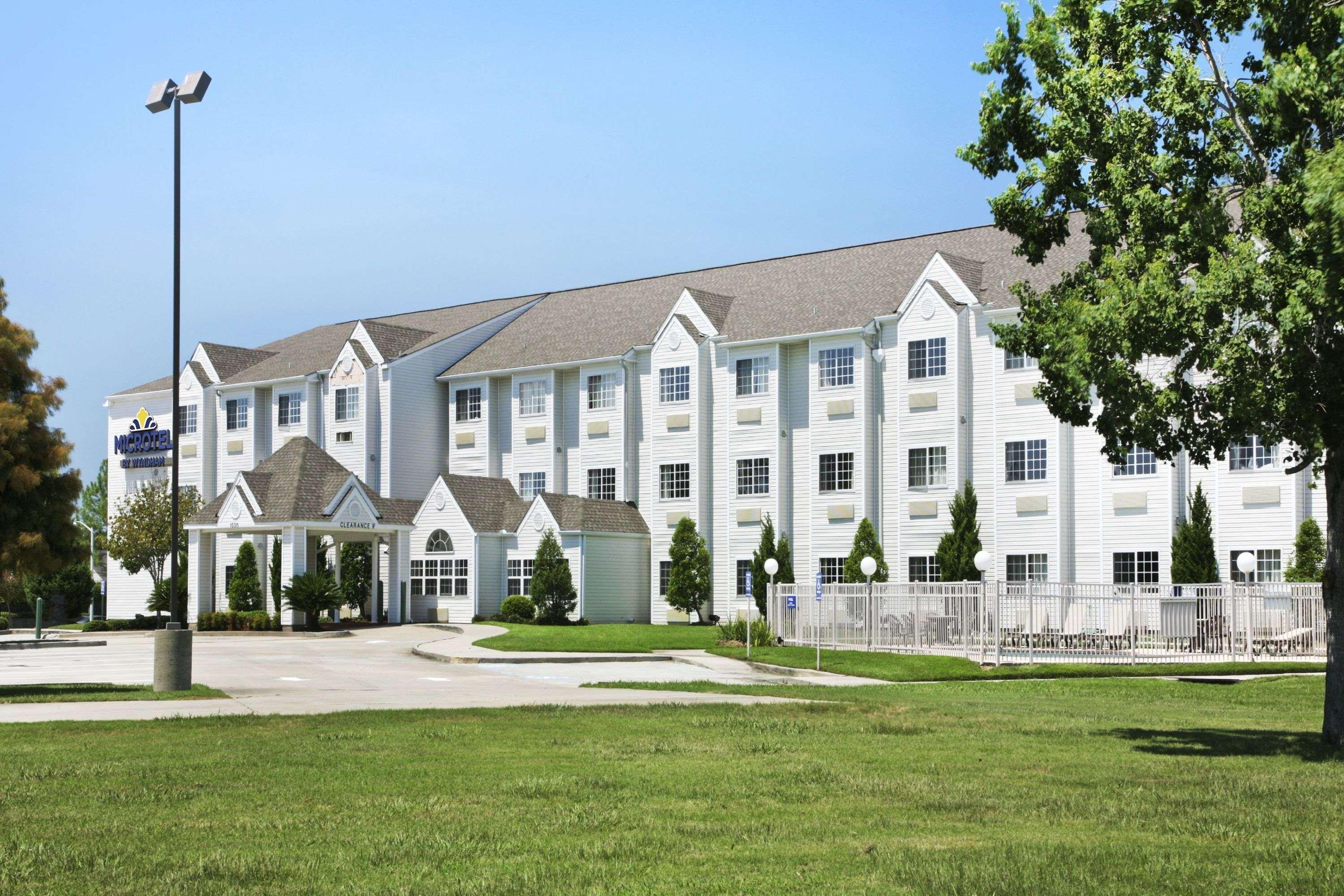 Microtel Inn & Suites Baton Rouge Ngoại thất bức ảnh