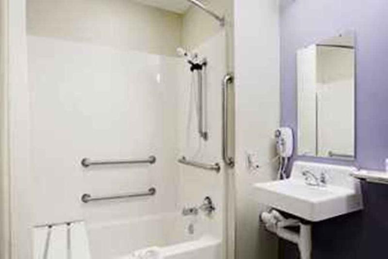 Microtel Inn & Suites Baton Rouge Phòng bức ảnh